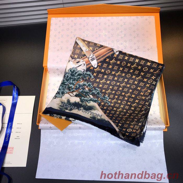 Louis Vuitton Scarf LVS00145